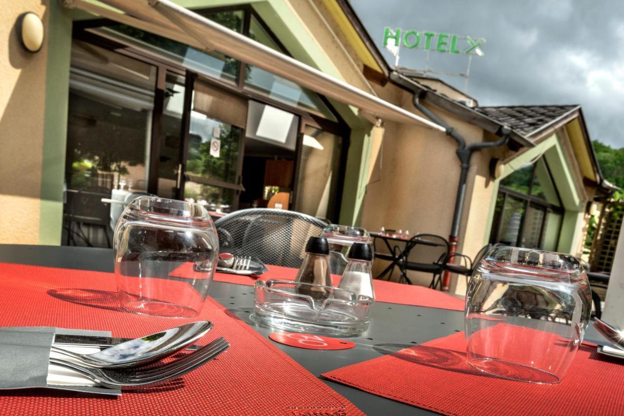 Hotel-Restaurant Le Calice Du Gevaudan - A75 Banassac Kültér fotó
