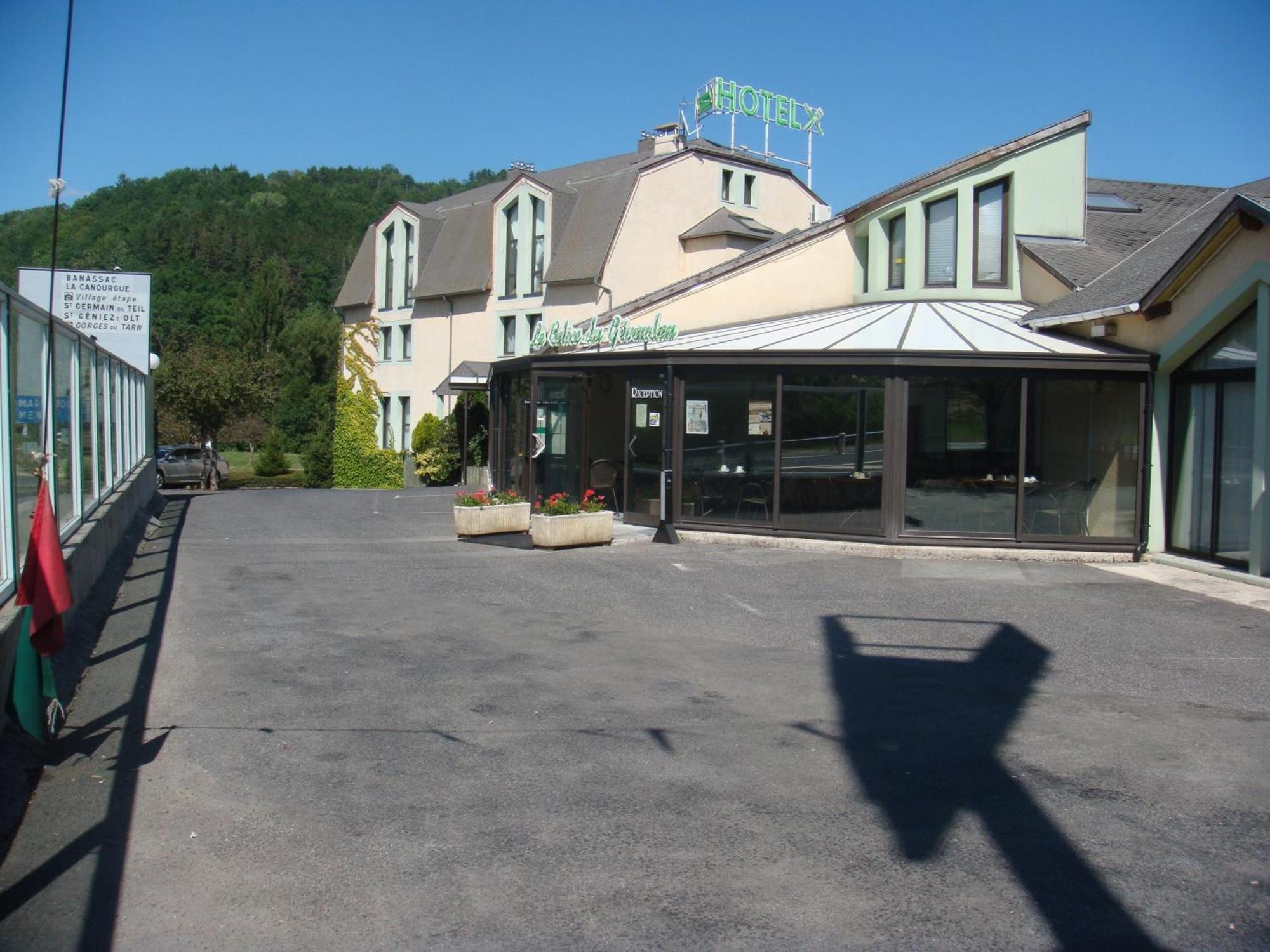 Hotel-Restaurant Le Calice Du Gevaudan - A75 Banassac Kültér fotó