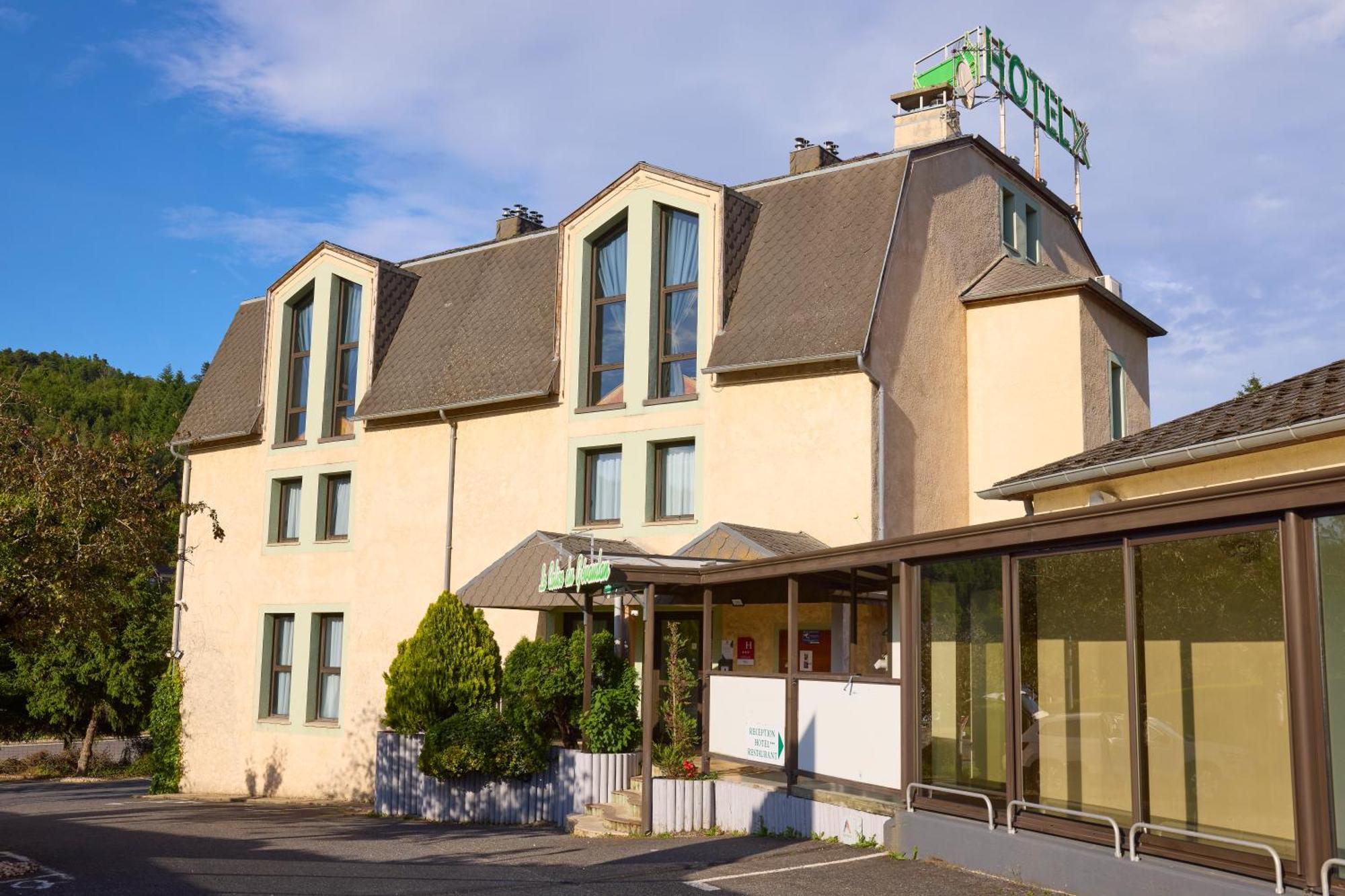 Hotel-Restaurant Le Calice Du Gevaudan - A75 Banassac Kültér fotó